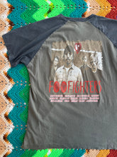 Load image into Gallery viewer, Vintage Foo Fighters 2002 One By One European Tour T-Shirt
