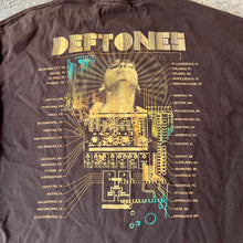 Load image into Gallery viewer, Vintage 2000s Y2K Deftones Sacramento 2006-2007 Tour T-Shirt
