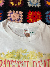 Load image into Gallery viewer, Vintage Grateful Dead 1994 Madison Square Garden NYC Concert T-Shirt
